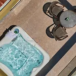 Hotel Letsos 4*