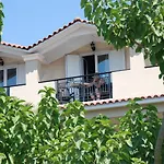Letsos Hotel
