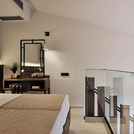 Letsos アリカナス